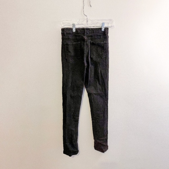 Cut Out Ripped Knee Jeans Shein Size Small - Picture 3 of 3